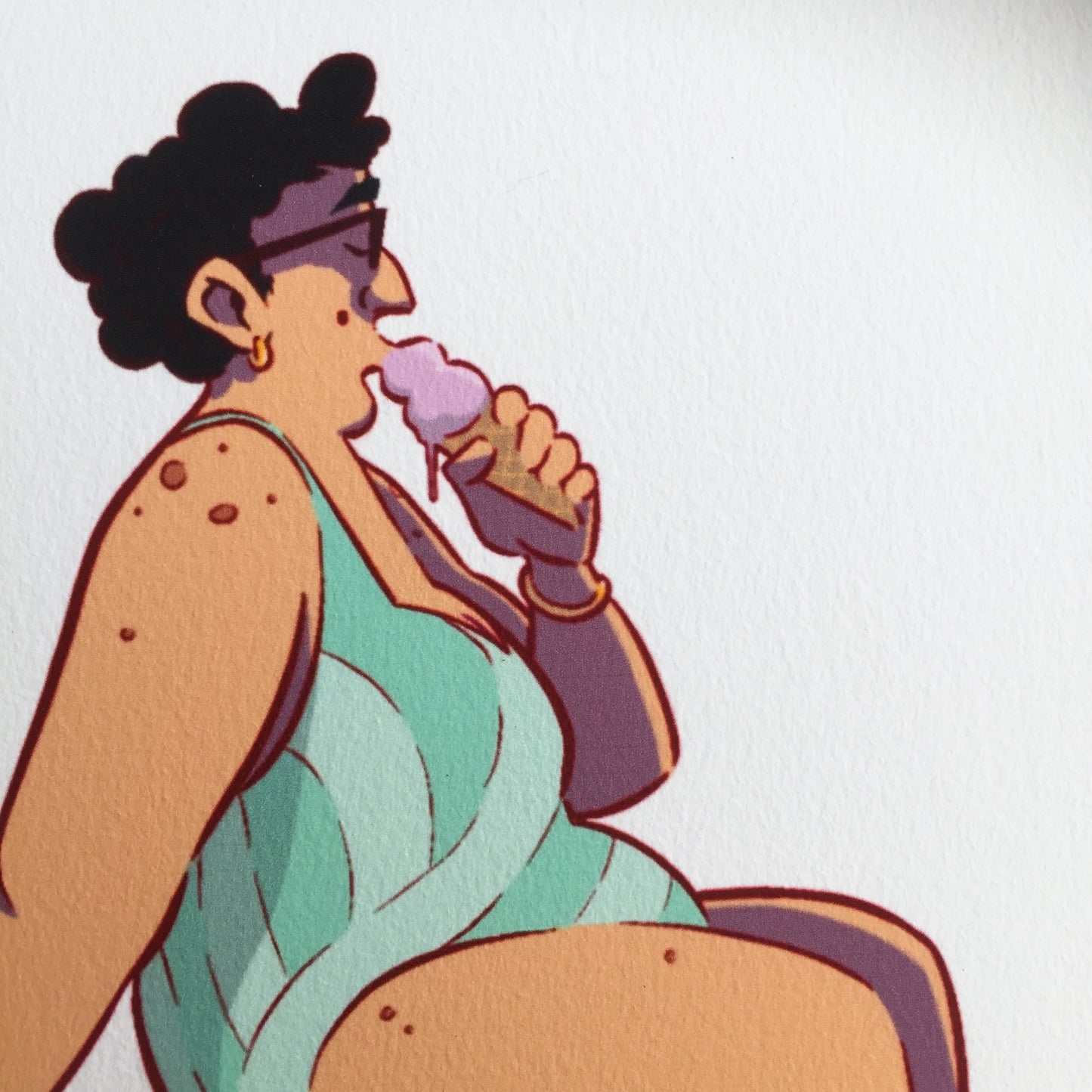 Close up of the lady again.